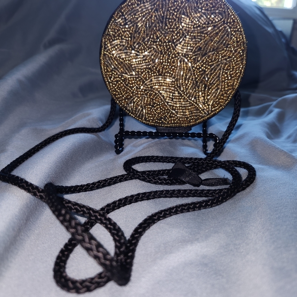 Oscar de la Renta Gold Beaded Crossbody Bag - Picture 4 of 12
